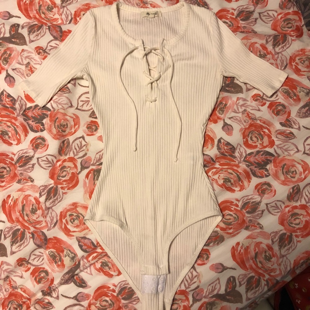 Madewell cream bodysuit size XS